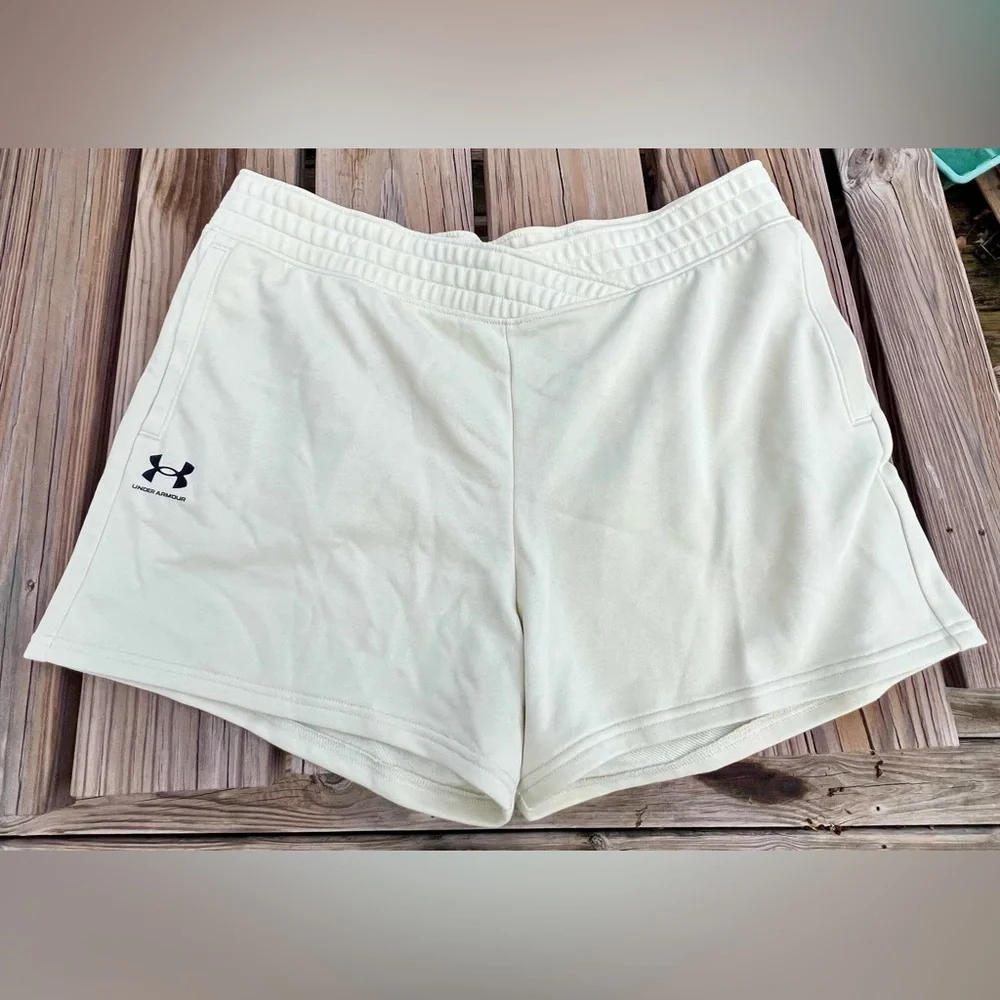 - Under Armour XL Rival Terry Knit Shorts! NEW!!